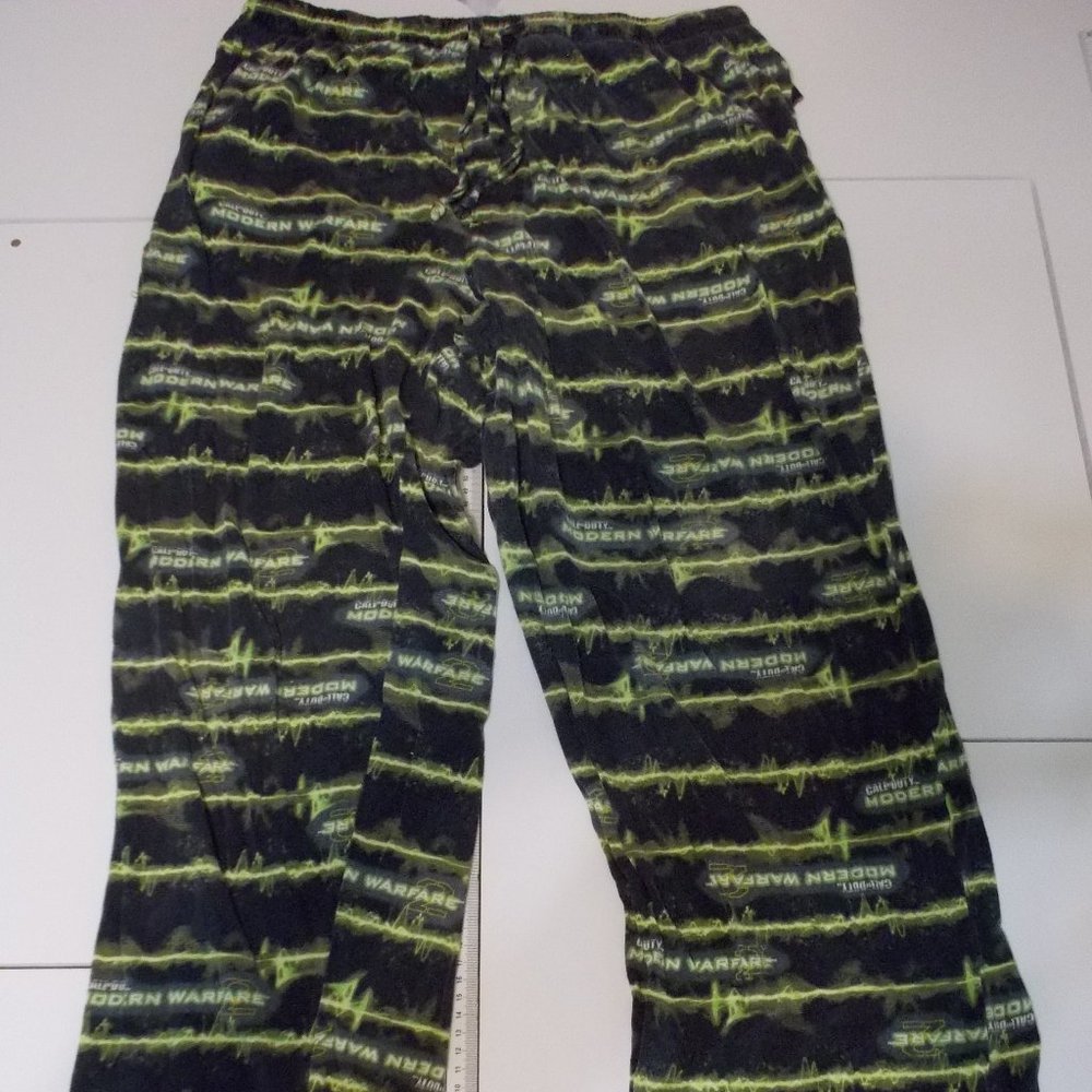 Call of Duty Modern Warfare 2 Pajama Pants Infinity Ward